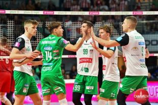 Resovia górą w Uranii