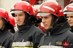 Kolejni ruszyli na ratunek