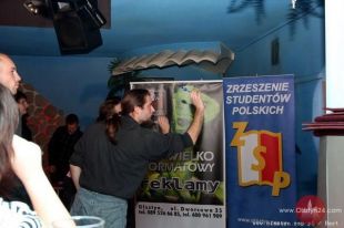 Zagrali w darta