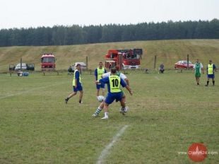 Modlili się i grali w piłkę